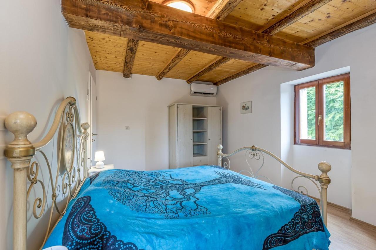 Casa Giorgio Apartment โปเรช ภายนอก รูปภาพ